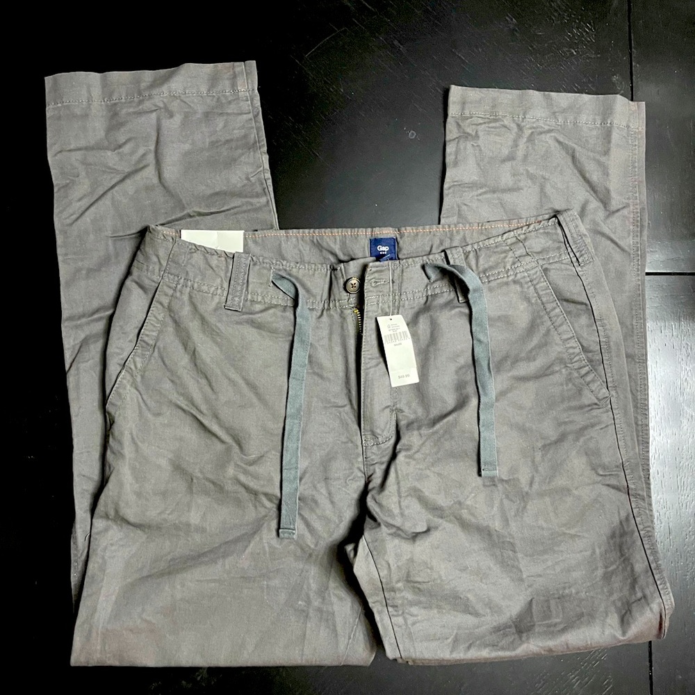 Men’s gap pants
